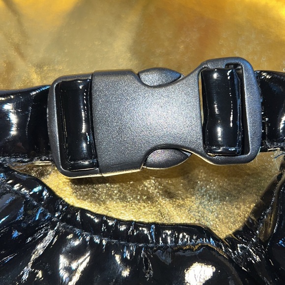 New Wet look high waisted bottoms - Picture 3 of 8